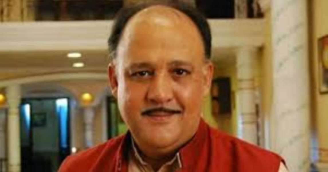 More Trouble For Alok Nath, This Time Caught Eating Chicken During Navratri