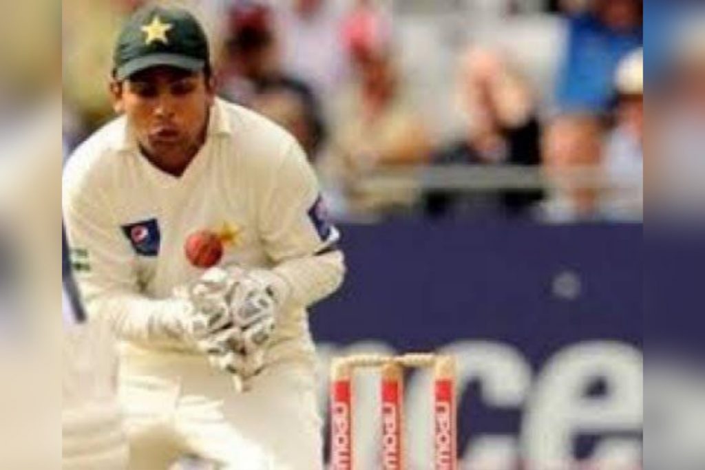 Kamran Akmal to train people in ‘How to not catch Corona’