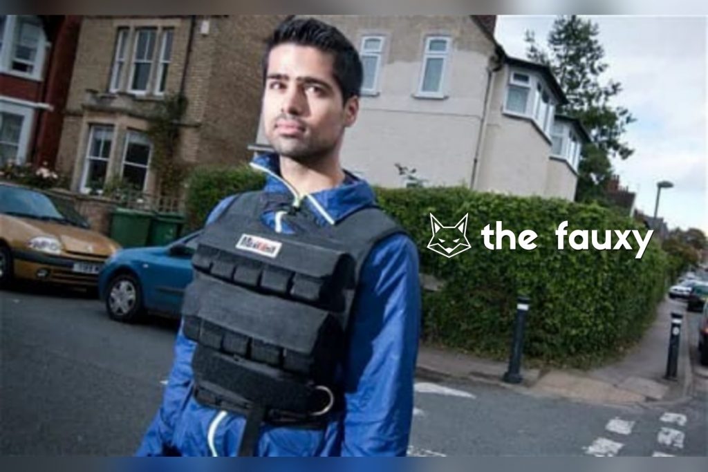 Pakistani Men Roams Around With Explosives Wrapped Around His Waist To Maintain Social Distancing