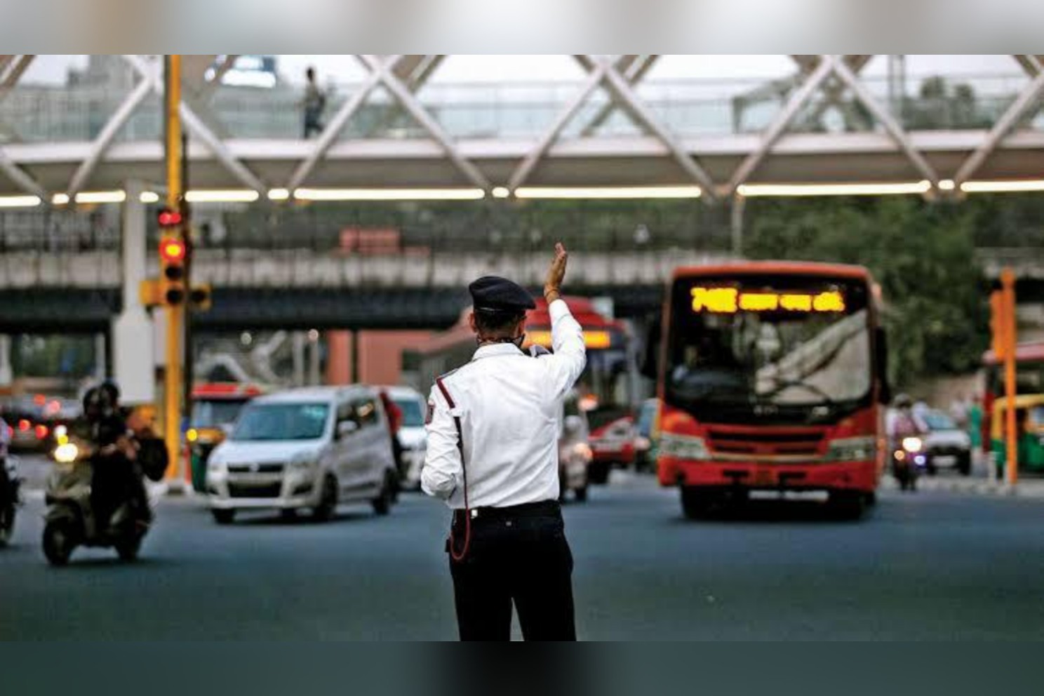 Traffic Police Constable Mistaken For Leader After He Blocks A Road