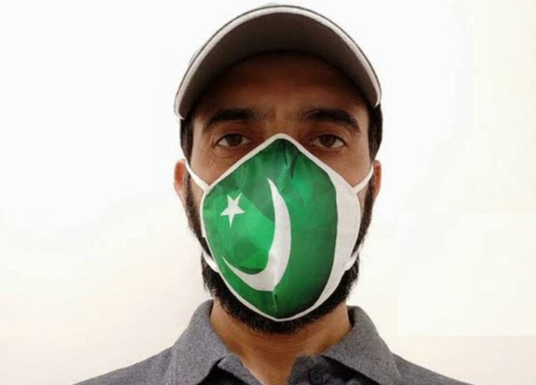 An Indian Student Returned From Ukraine Claims Pakistan Flag Protected Him, Wore It As Mask In Delhi